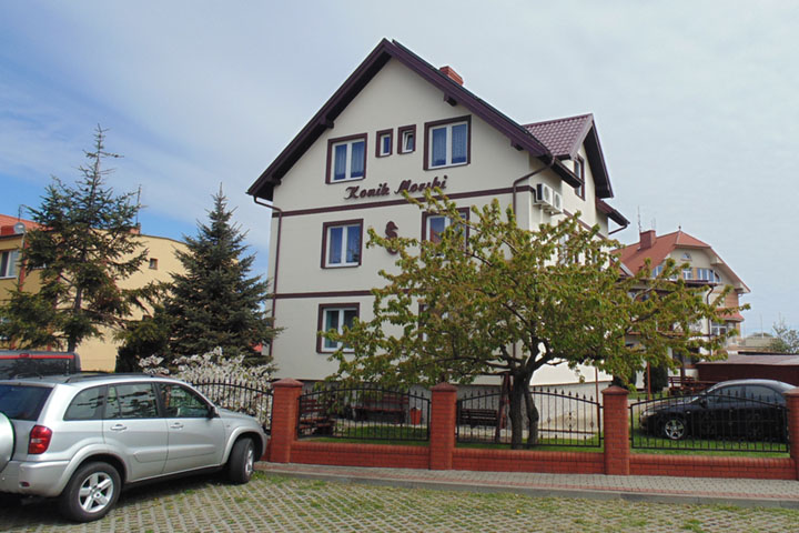 Pokoje Gościnne i Domek Murowany 